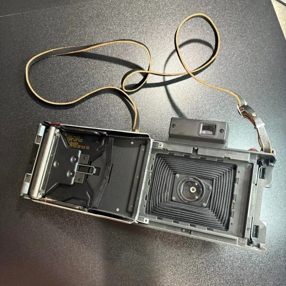 Polaroid 215 Land Camera‎ vintage vibes decoration collection